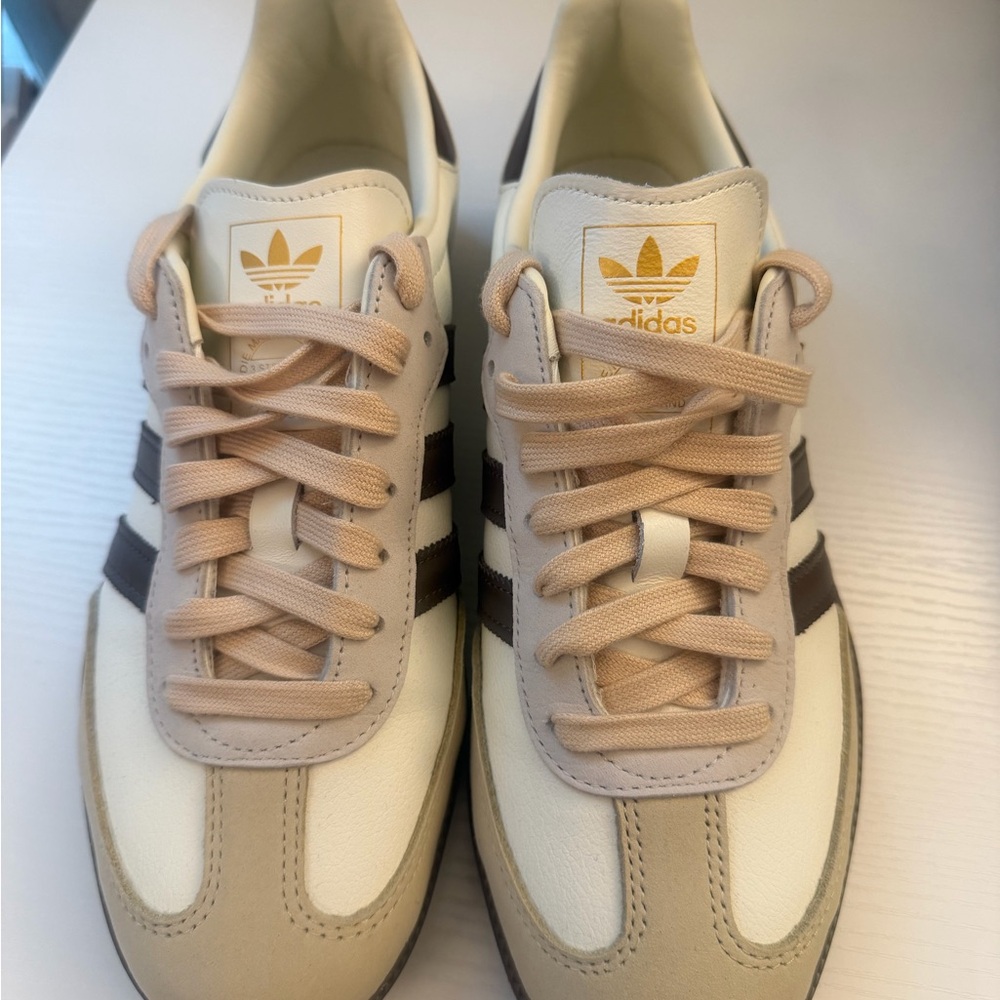 Adidas Women’s Beige and Dark Brown Sneakers